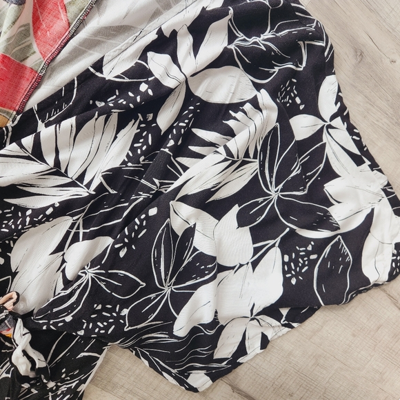 Eloquii Mixed Print Wrap Dress | Size 28 - Picture 7 of 8